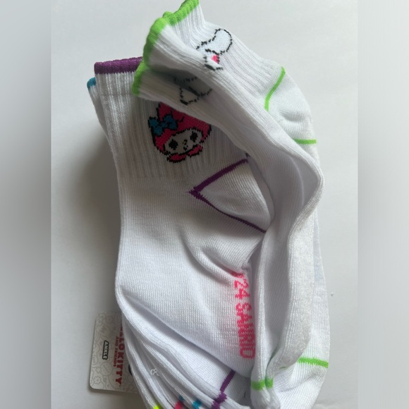 Hello Kitty And Friends Ankle Socks 5 Pairs White Multi Color NEW - Picture 2 of 7